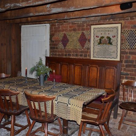 Wayside Inn Middletown Екстер'єр фото