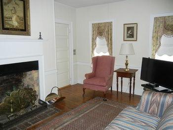 Wayside Inn Middletown Екстер'єр фото